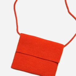 Pais Textil Ande Clutch