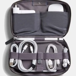 Bellroy Tech Kit -Parker And Hyde shop ETKAxMARINEBLUExAlt2 20912254