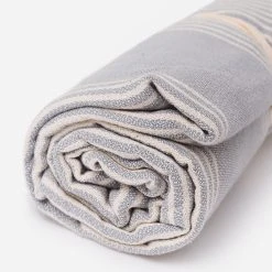 Hat Attack Beach Throw -Parker And Hyde shop GEGT715xLIGHTGREYxAlt1 61251621