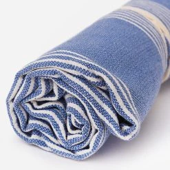 Hat Attack Beach Throw -Parker And Hyde shop GEGT715xOCEANxAlt1 61250400