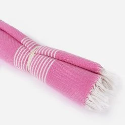 Hat Attack Beach Throw -Parker And Hyde shop GEGT715xPINKxPrimary 61250984 3ea1b050 b421 4dba aba6 191a74b40731